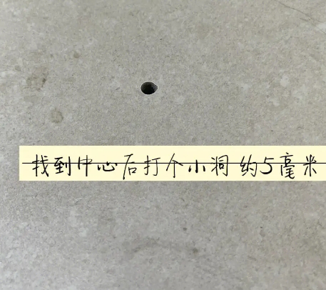 湛江市瓷砖空鼓维修公司专业解答在瓷砖铺贴过程中，如果砂料搅拌不均匀，将会带来以下问题